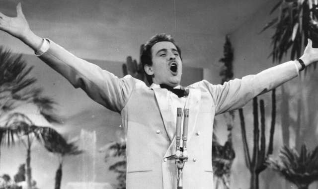 Sanremo compie 70 anni: ecco le 10 canzoni pi� belle della storia del Festival